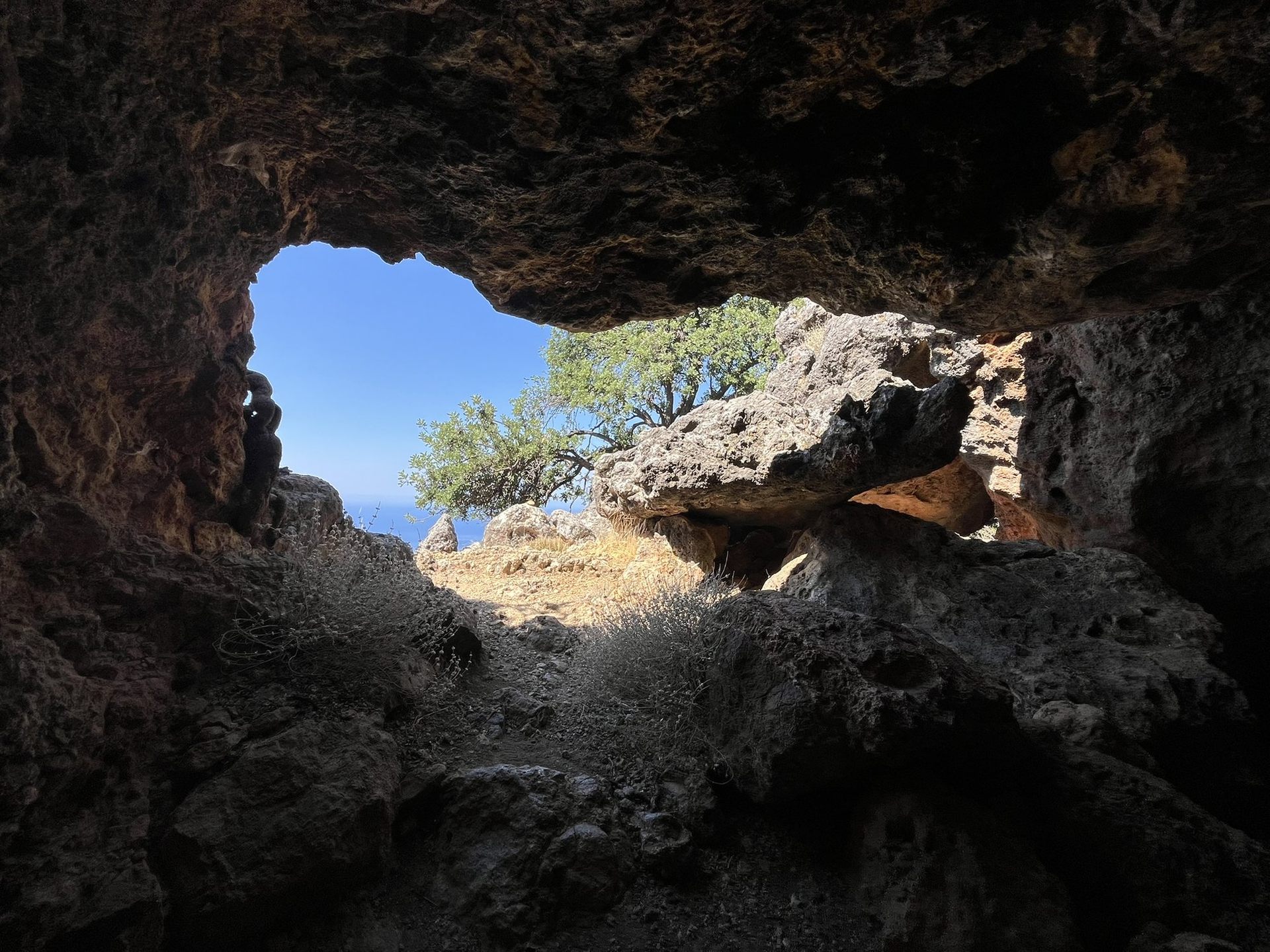 The Cyclops cave above Sougia: a walk into the Odyssey