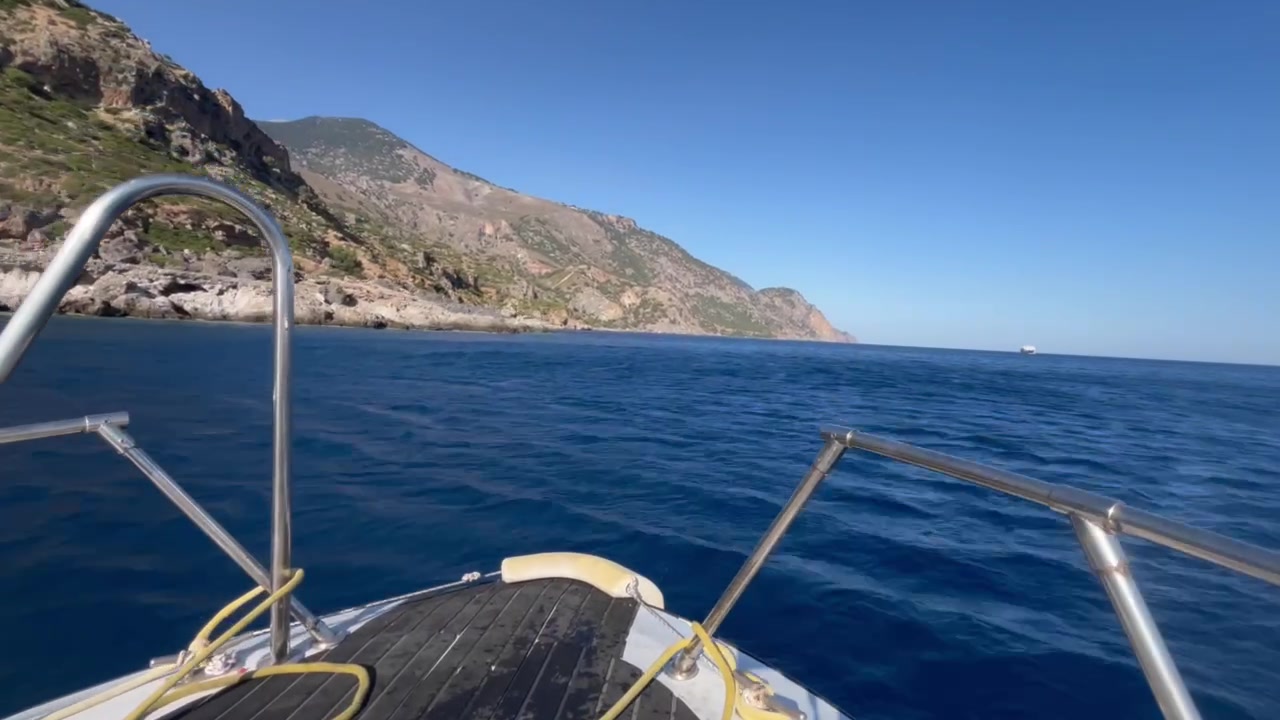 Can you visit Sougia without a car?