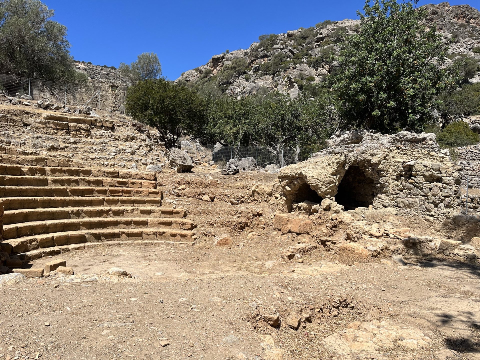 Lissos gorge & ancient Lissos